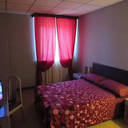 Elite Hotel 3*